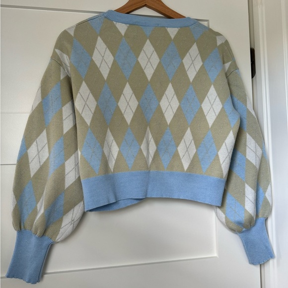 Women’s Cardigan - Picture 2 of 2